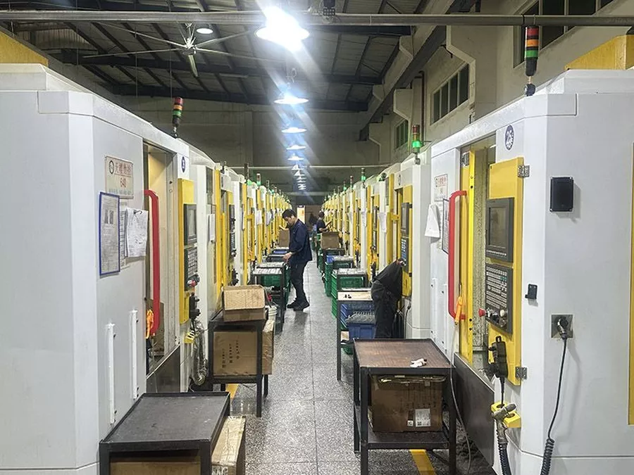 Standard CNC turning and milling production line